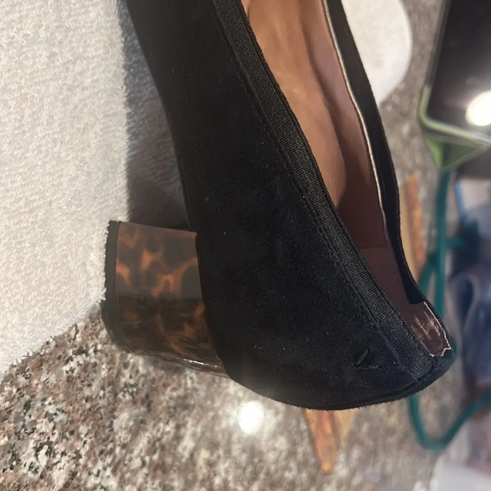 J Jill black pumps with tortoise heal size 7.5 only wore once to a wedding - Picture 3 of 7